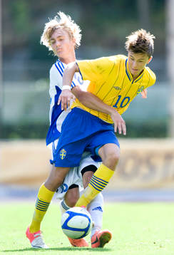 Kristoffer Olsson, Sverige (Arsenal/Norrköping) mot Matus