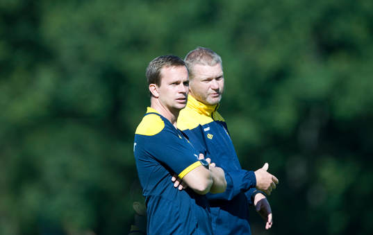 Tobias Linderoth och Tomas Turesson, Sverige