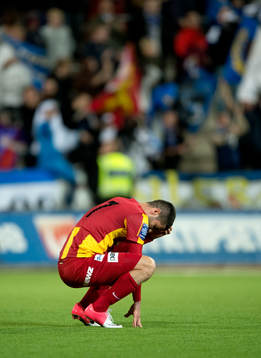 Robert Massi, Syrianska deppar