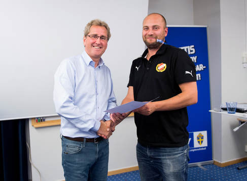 Woody ungdomsstipendiat utbildning, Erik Hamrén