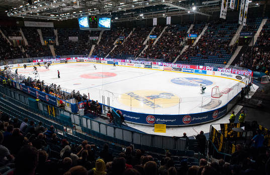 Prioritet finans, ledskärmar, led, annonsering, Hovet,