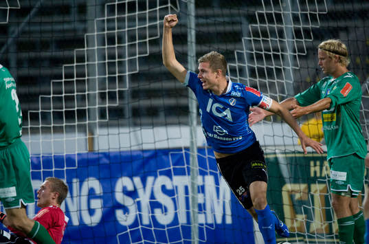 Bläddra bland fler bilder av Fotboll, superettan, Halmstad - Ljungskile