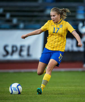 Fanny Andersson, Sverige