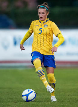 Saga Fredriksson, Sverige