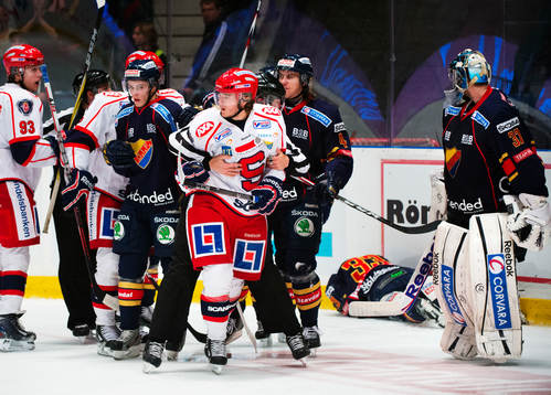 Jacob Dahlström, Södertälje, hamnar i bråk