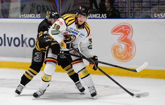 Brynäs Jonas Nordquist (H), AIK Andreas Frisk (L)