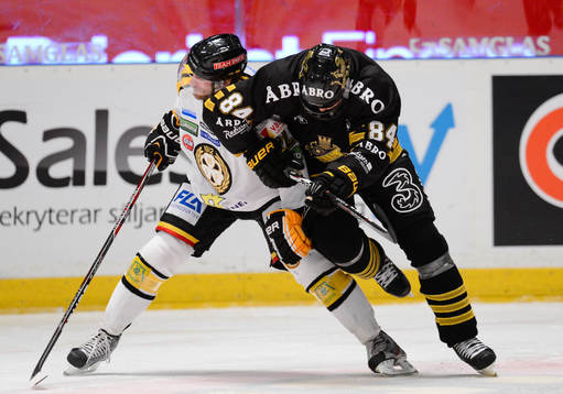Brynäs Jörgen Sundqvist, AIK Patric Blomdahl. Brynäs van