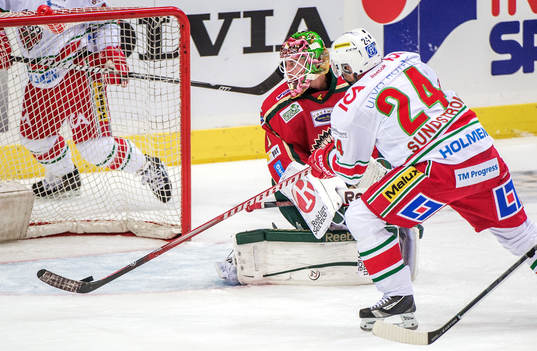 Niklas Sundström, Modo, gör 1-3 bakom Patrick Galbraith,