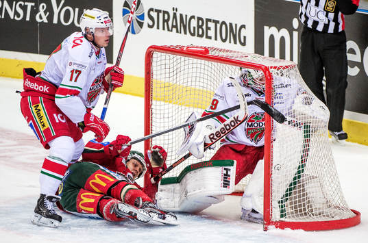 Morten Madsen, Modo tacklar in Nicklas Lasu, Frölunda, i