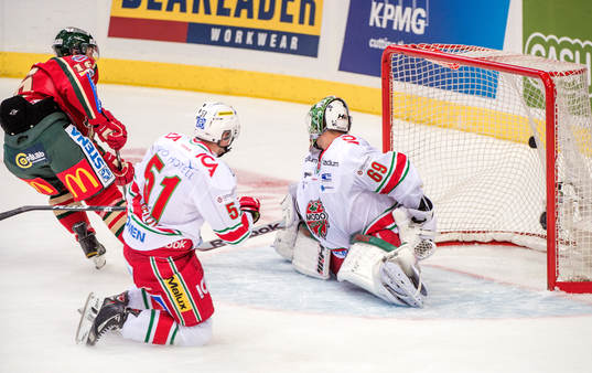 Anton Axelsson gör 2-4 till Frölunda