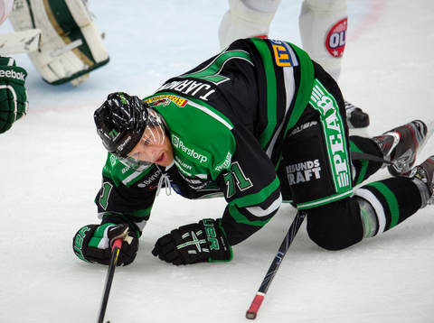 Mathias Tjärnqvist, RÖgle