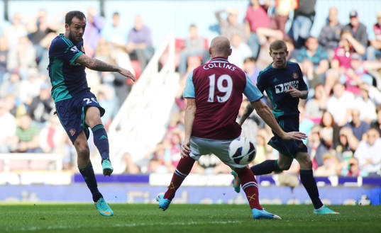 Bläddra bland fler bilder av Fotboll, Premier League, West Ham v Sunderland