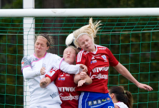 2-2, Mandy Van