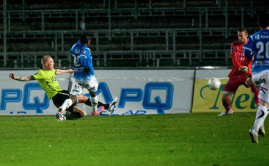 Ryan Miller, Halmstad 2-0