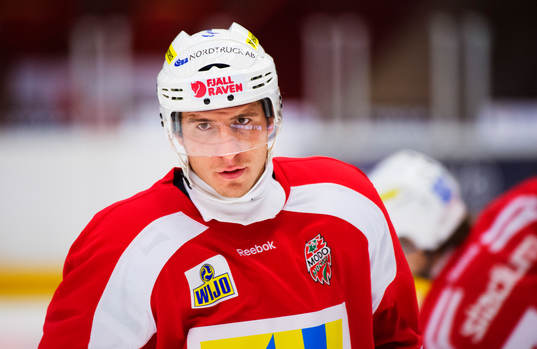 Alexander Steen, Modo