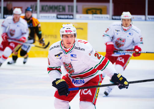 Alexander Steen, Modo