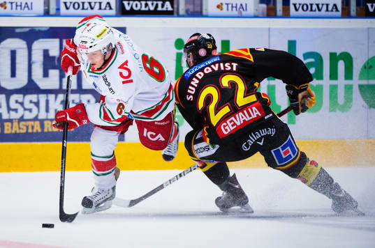 Janos Hari, Modo, tar sig förbi Jörgen Sundqvist, Brynäs