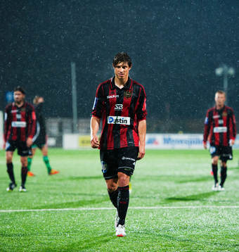Gabriel Petrovic, Brommapojkarna, deppar när han lämnar