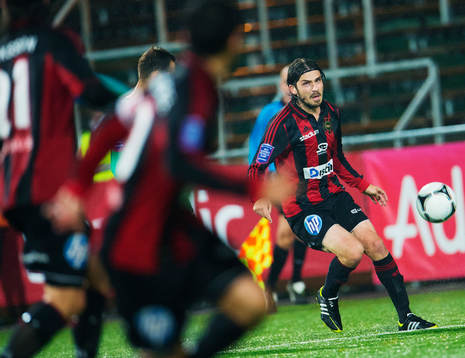 Bojan Djordjic, Brommapojkarna, passar bollen