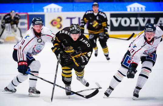 Simon Hjalmarsson, Linköping, Broc Little, AIK, och Carl