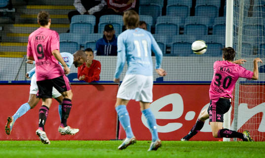 1-0 Tokelo Rantie, Malmö, på nick