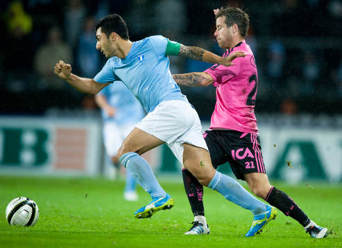 Jiloan Hamad, Malmö mot Pontus Farnerud, Göteborg