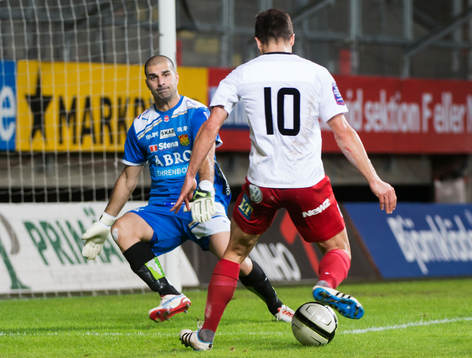 Dime Jankulovski, målvakt GAIS, och Sharbel Touma,
