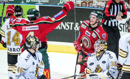 Fredrik Sjöström, Frölunda, jublar