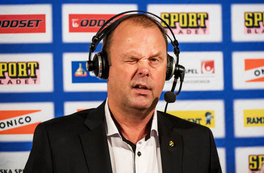 Per-Erik Johnsson, tränare AIK, är missnöjd