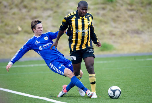 Målskytten Andile Xaba, Hässleholm