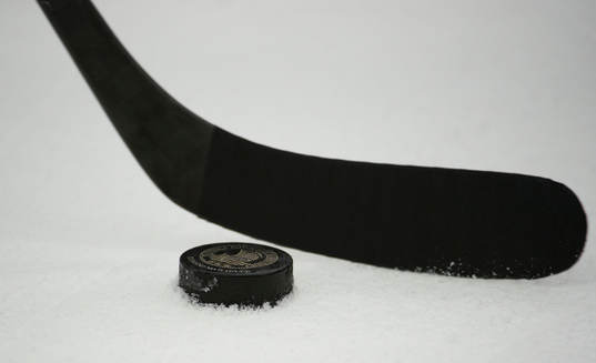 puck och klubba