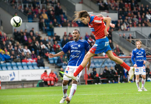 Daniel Nordmark, Helsingborg,. missar en nick från nära
