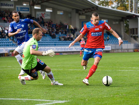 3-0 Nikola Djurdjic, Helsingborg, som rundar Henrik