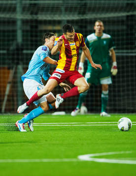 Markus Halsti, Malmö FF, stoppar Sharbel Touma, Syrianska