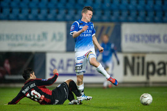 Pablo Pinones Arce, Brommapojkarna stoppar Kristian Haynes,