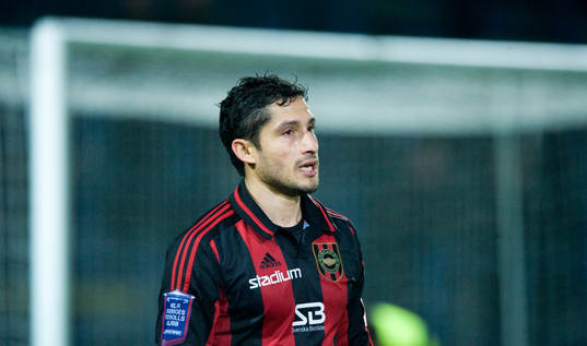 Pablo Pinones Arce, Brommapojkarna