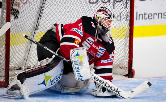 Pontus Sjögren, målvakt, Malmö Redhawks, blockerar