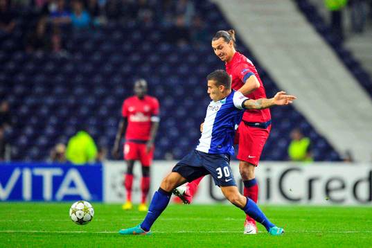 Nicolas Otamendi, Porto och Zlatan IBRAHIMOVIC, PSG