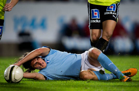 Dardan Rexhepi, Malmö FF rivs ner och får straff