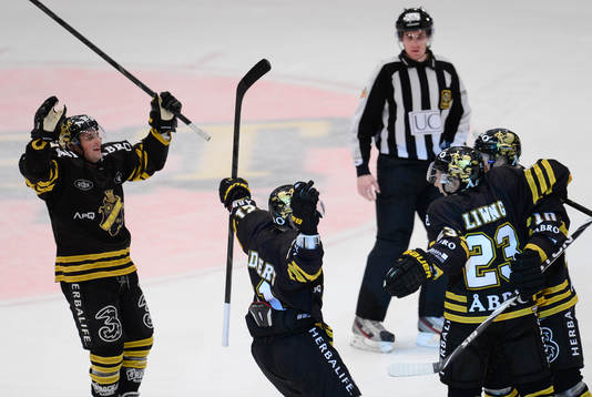 Jonas Liwing, AIK jubel