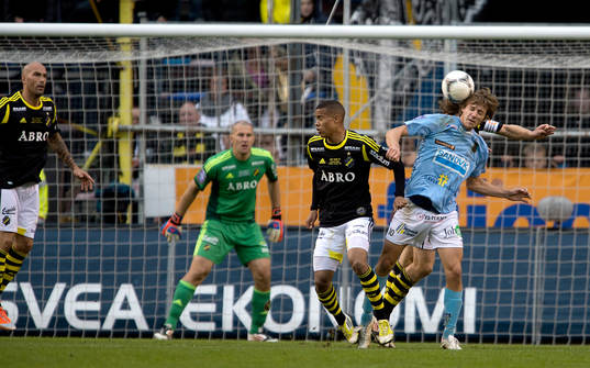 Jakob Orlov, Gefle i nickduell med Robin Quaison, AIK