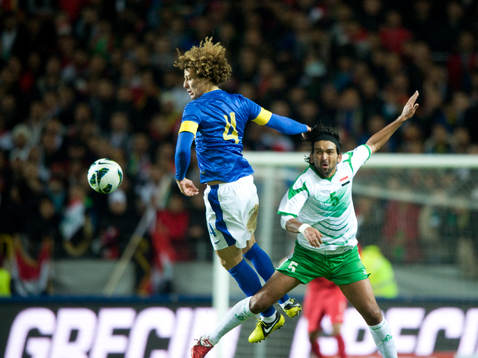 David Luiz, Brasilien mot Nashaat Akram, Irak