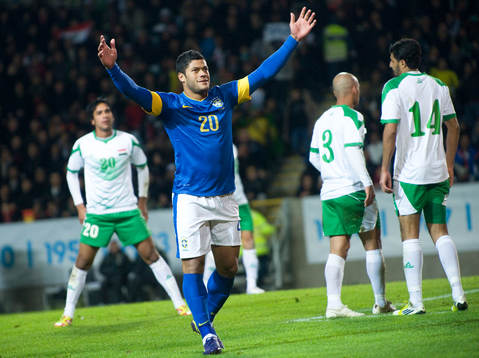 5-0, Hulk, Brasilien