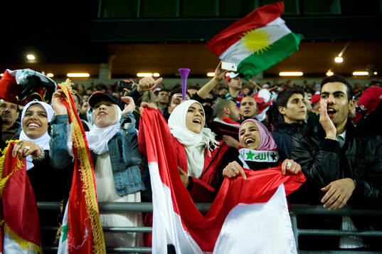 Folkfest supportrar Irak