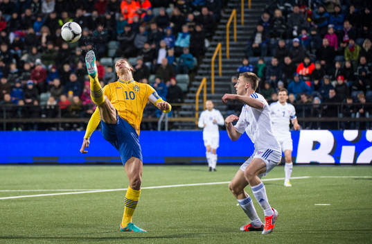 Zlatan Ibrahimovic, Sverige