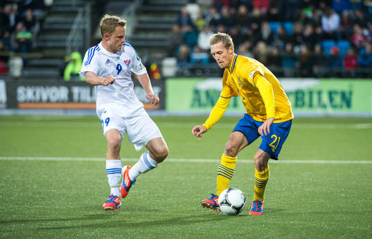Daniel Udsen, Färöarna och Christian Wilhelmsson, Sverige