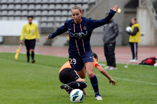 Bläddra bland fler bilder av Fotboll, fransk liga, dam, Paris Saint Germain - Arras