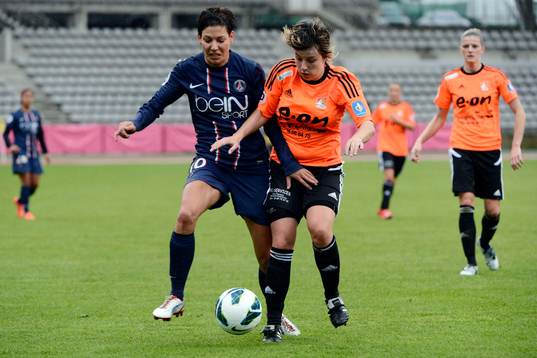 Linda BRESONIK, PSG
