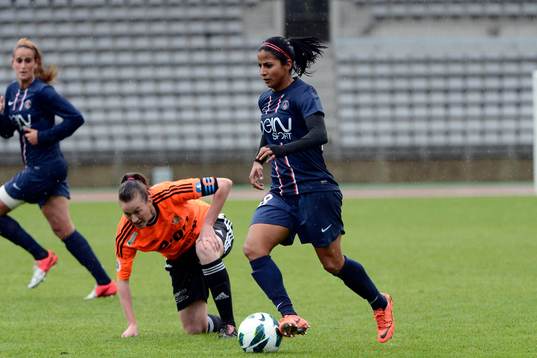 Trana Shirley CRUZ, PSG