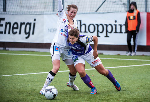 Kamp mellan Emma Berglund, Umeå, och Elin Carlsson, Jitex